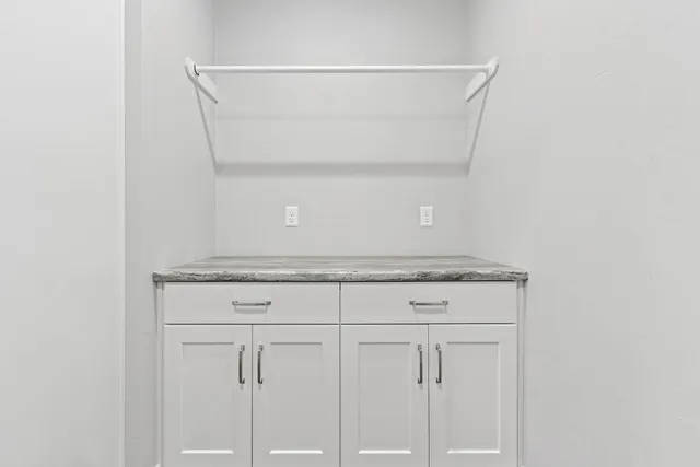 $1,489,900 | 167 Fox Shores Drive, Wrightstown, WI 54180