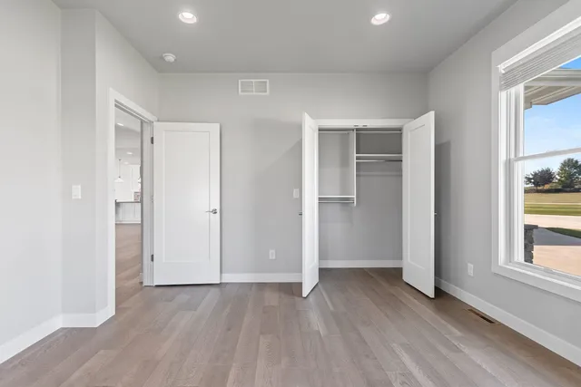 $1,489,900 | 167 Fox Shores Drive, Wrightstown, WI 54180