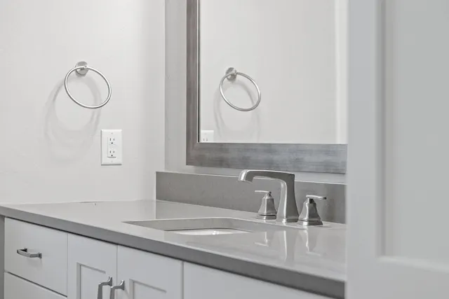 $1,489,900 | 167 Fox Shores Drive, Wrightstown, WI 54180