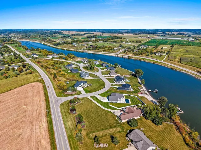 $1,489,900 | 167 Fox Shores Drive, Wrightstown, WI 54180