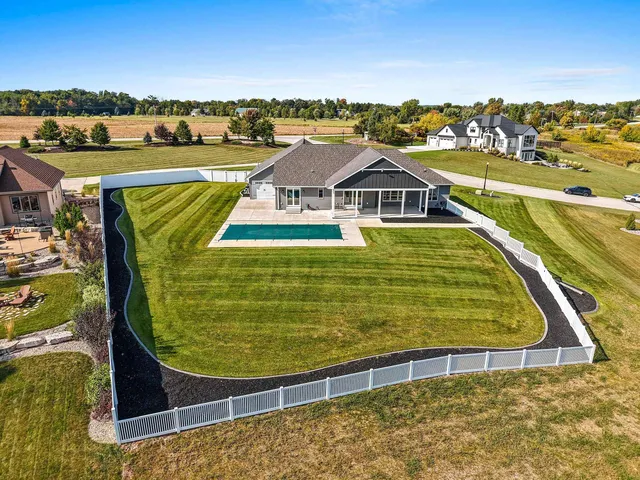 $1,489,900 | 167 Fox Shores Drive, Wrightstown, WI 54180