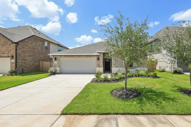 $2,300 | 2639 Clapbread Lane, Rosenberg, TX 77471