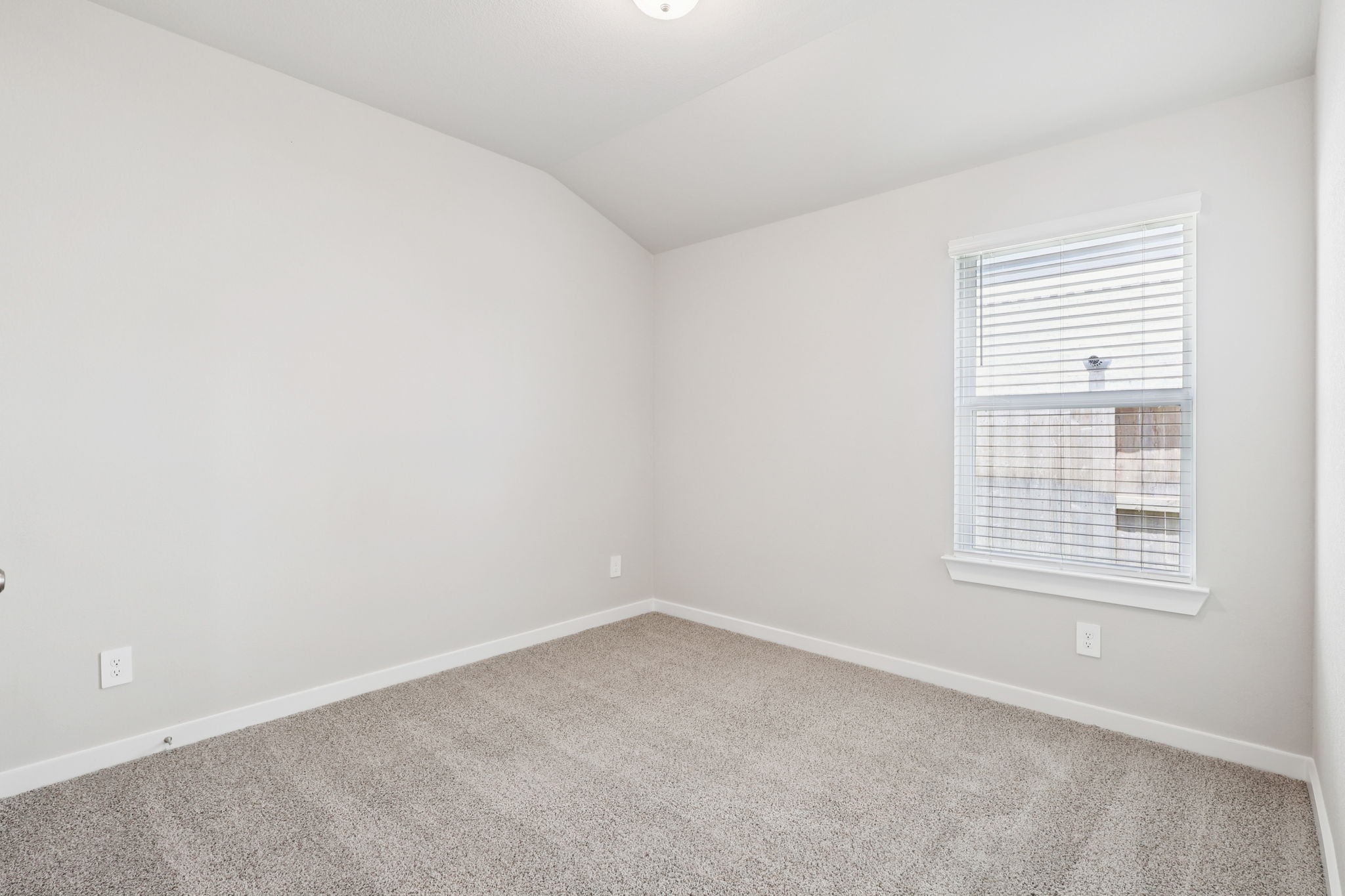 2639 Clapbread Lane Rosenberg, TX 77471 - Photo 17 of 31 an empty room with a window