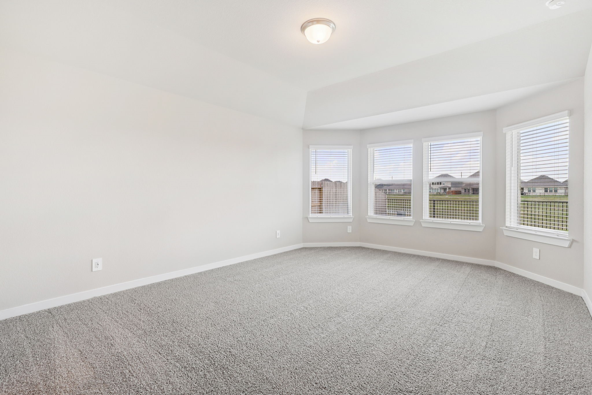 2639 Clapbread Lane Rosenberg, TX 77471 - Photo 24 of 31 an empty room with windows