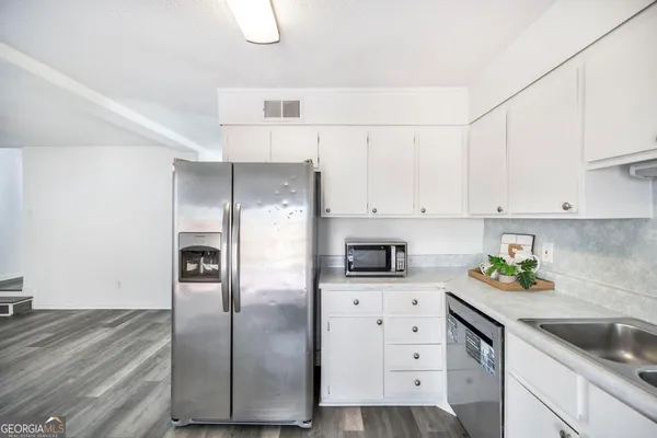 $142,000 | 140 Stoneridge Drive, Warner Robins, GA 31088