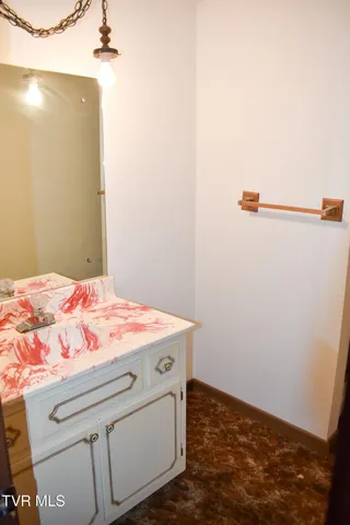 $225,000 | 132 Bellamy Lane, Rogersville, TN 37857