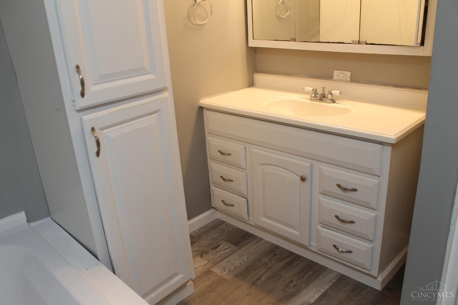 1727 Reeder Road Blanchester, OH 45107 - Photo 26 of 73 Gallery Image 26