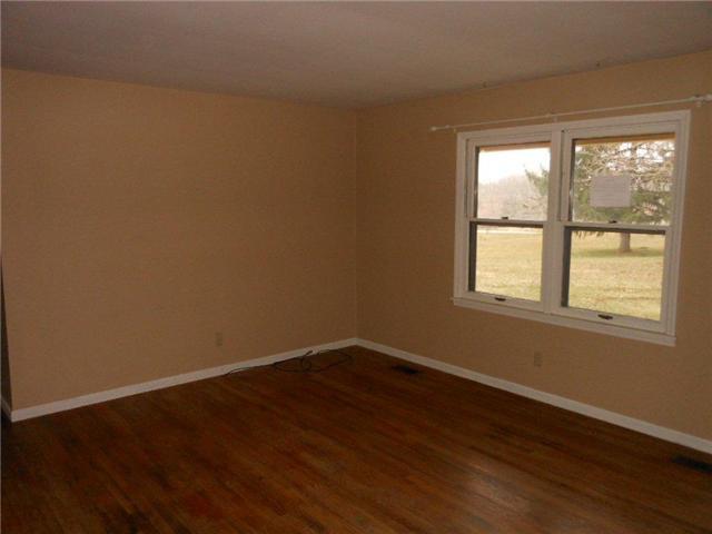 1651 East Range Line Road Greencastle, IN 46135 - Photo 7 of 13 Gallery Image 7