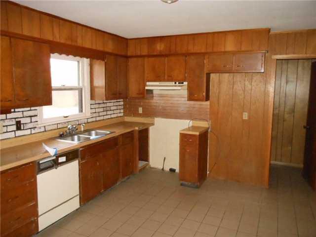 1651 East Range Line Road Greencastle, IN 46135 - Photo 8 of 13 Gallery Image 8