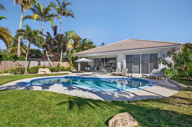 $12,000 | 513 South Riverside Drive, Pompano Beach, FL 33062