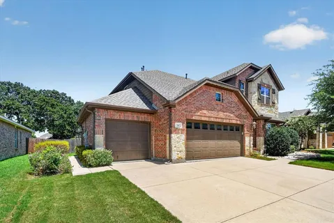 $489,999 | 707 Southwind Drive, Arlington, TX 76002