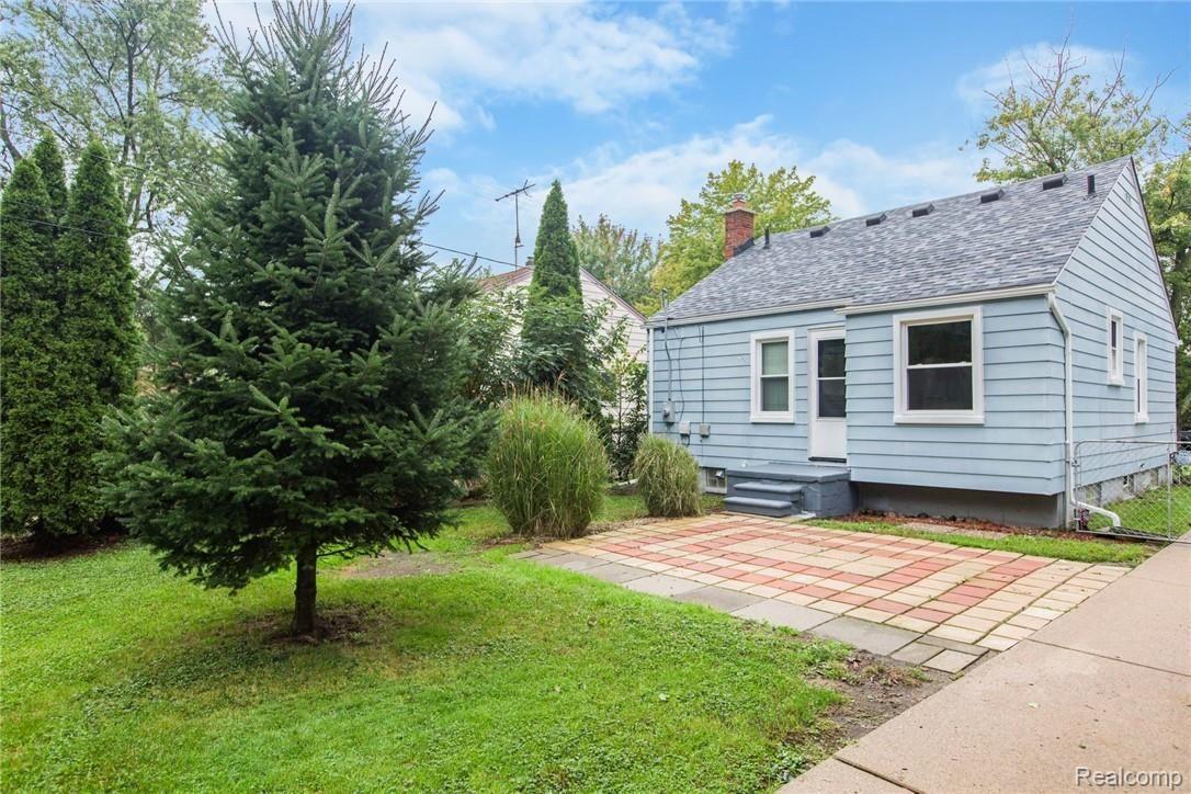 3547 Harding Street Dearborn, MI 48124 - Photo 13 of 14 MLS#218088691 3547 Harding Street Dearborn, MI 48124-3731
