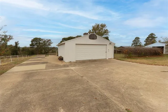$399,900 | 12654 County Road 192, Tyler, TX 75703