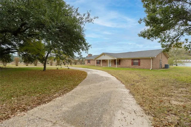 $399,900 | 12654 County Road 192, Tyler, TX 75703