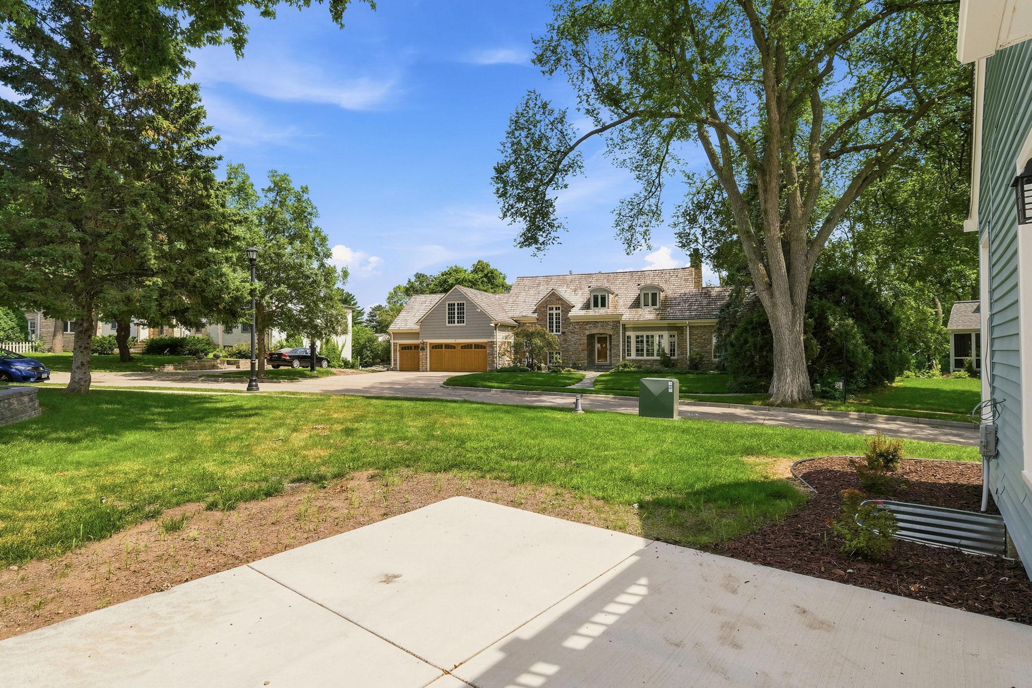 4920 Sunnyside Road Edina, MN 55424 - Photo 48 of 62