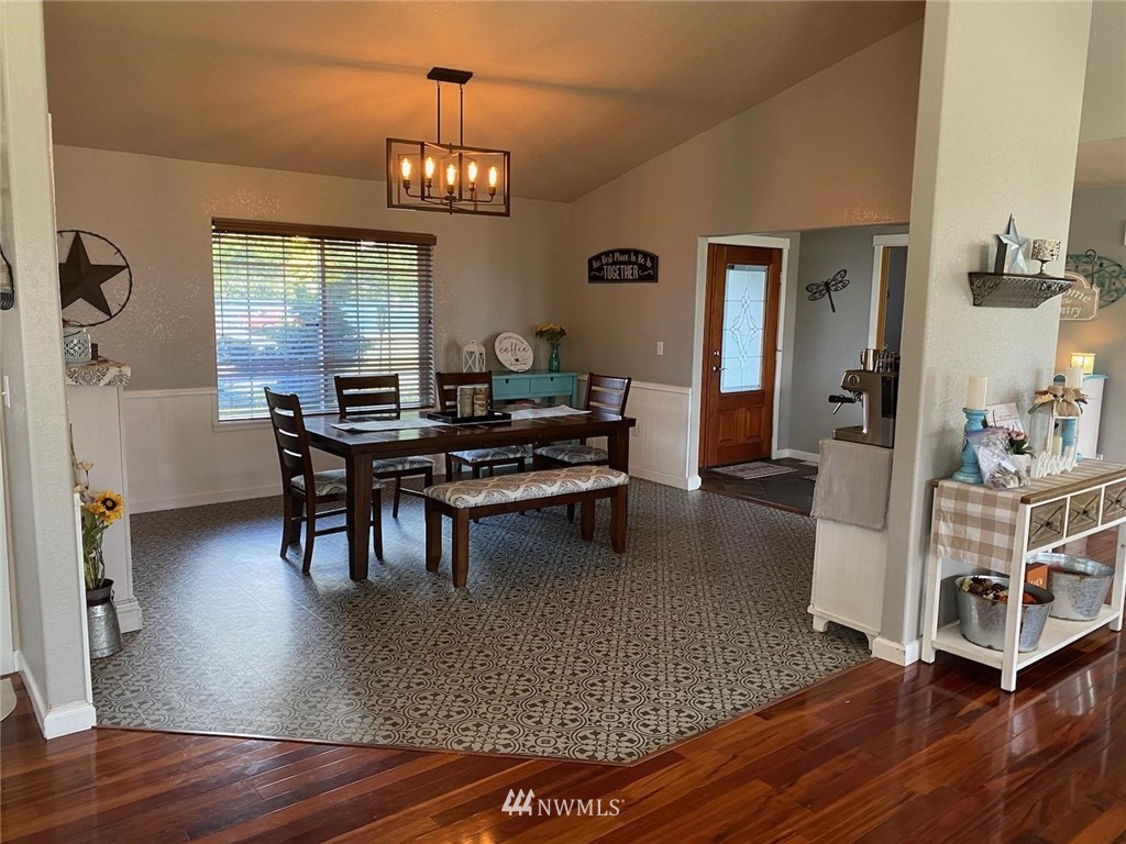 6140 186th Avenue Southwest Rochester, WA 98579 - Photo 13 of 32