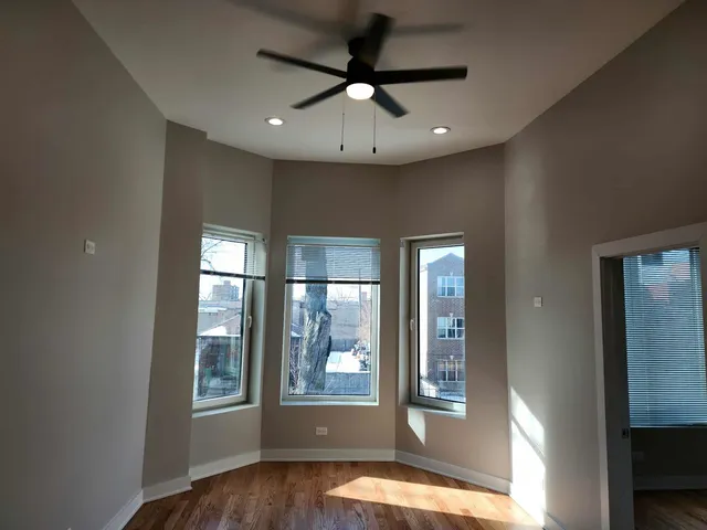 $2,300 | 6321 South Eberhart Avenue, Unit 2, Chicago, IL 60637