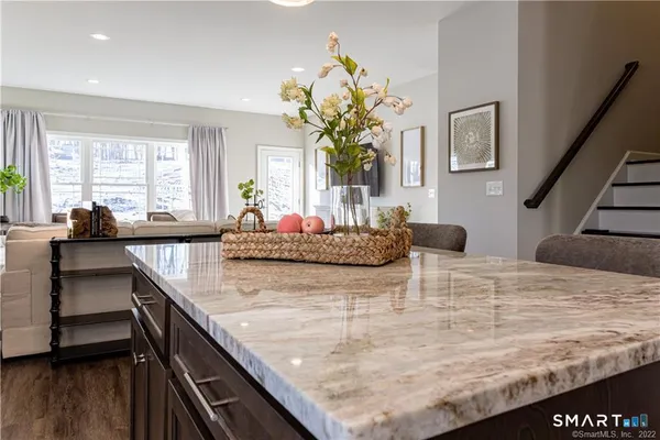 $605,000 | 137 Mulholland Way, Unit 83, North Haven, CT 06473