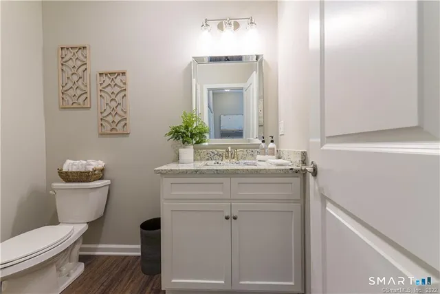 $605,000 | 137 Mulholland Way, Unit 83, North Haven, CT 06473