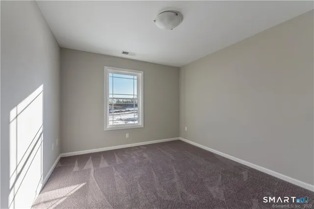 $605,000 | 137 Mulholland Way, Unit 83, North Haven, CT 06473