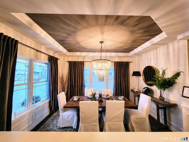 $605,000 | 137 Mulholland Way, Unit 83, North Haven, CT 06473