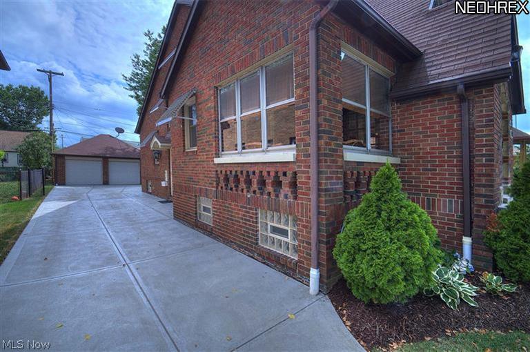 7811 Ackley Road Parma, OH 44129 - Photo 24 of 25