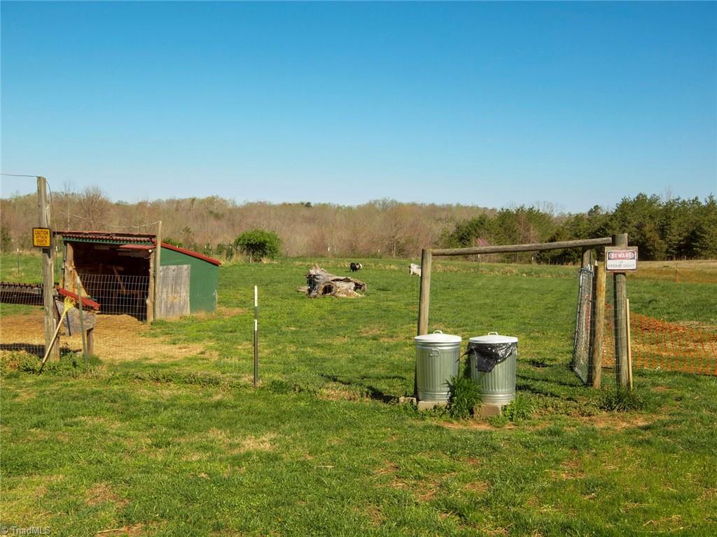 2011 Griffin Road Rural Hall, NC 27045 - Photo 33 of 35
