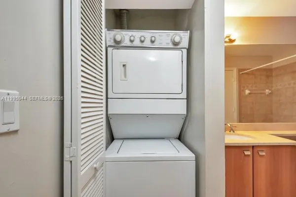 $1,800 | 1365 Crystal Way, Unit F, Delray Beach, FL 33444