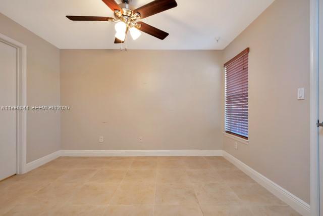 1365 Crystal Way, Unit F Delray Beach, FL 33444 - Photo 14 of 24