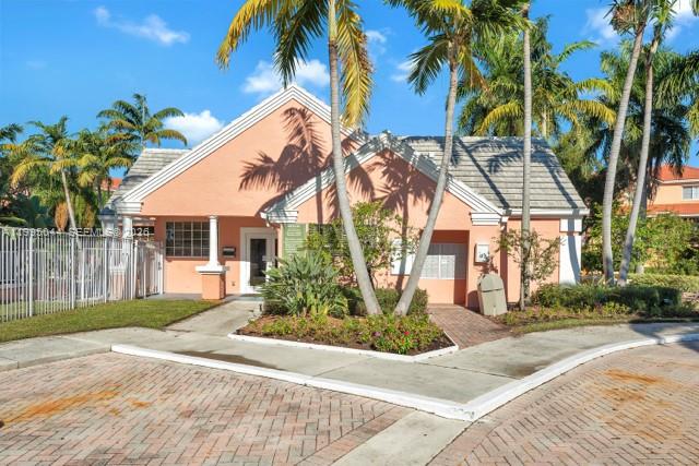 1365 Crystal Way, Unit F Delray Beach, FL 33444 - Photo 19 of 24