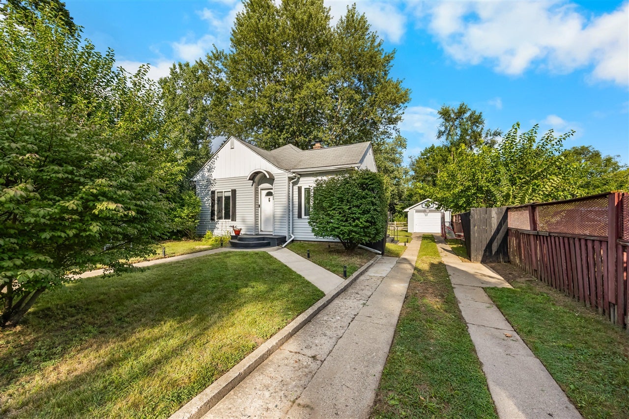 948 North Prospect Road Ypsilanti, MI 48198 - Photo 4 of 33 Gallery Image 4