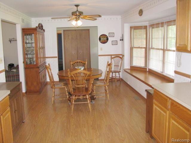 75695 Peters Drive Romeo, MI 48065 - Photo 18 of 40 #18 Eating Area.jpg