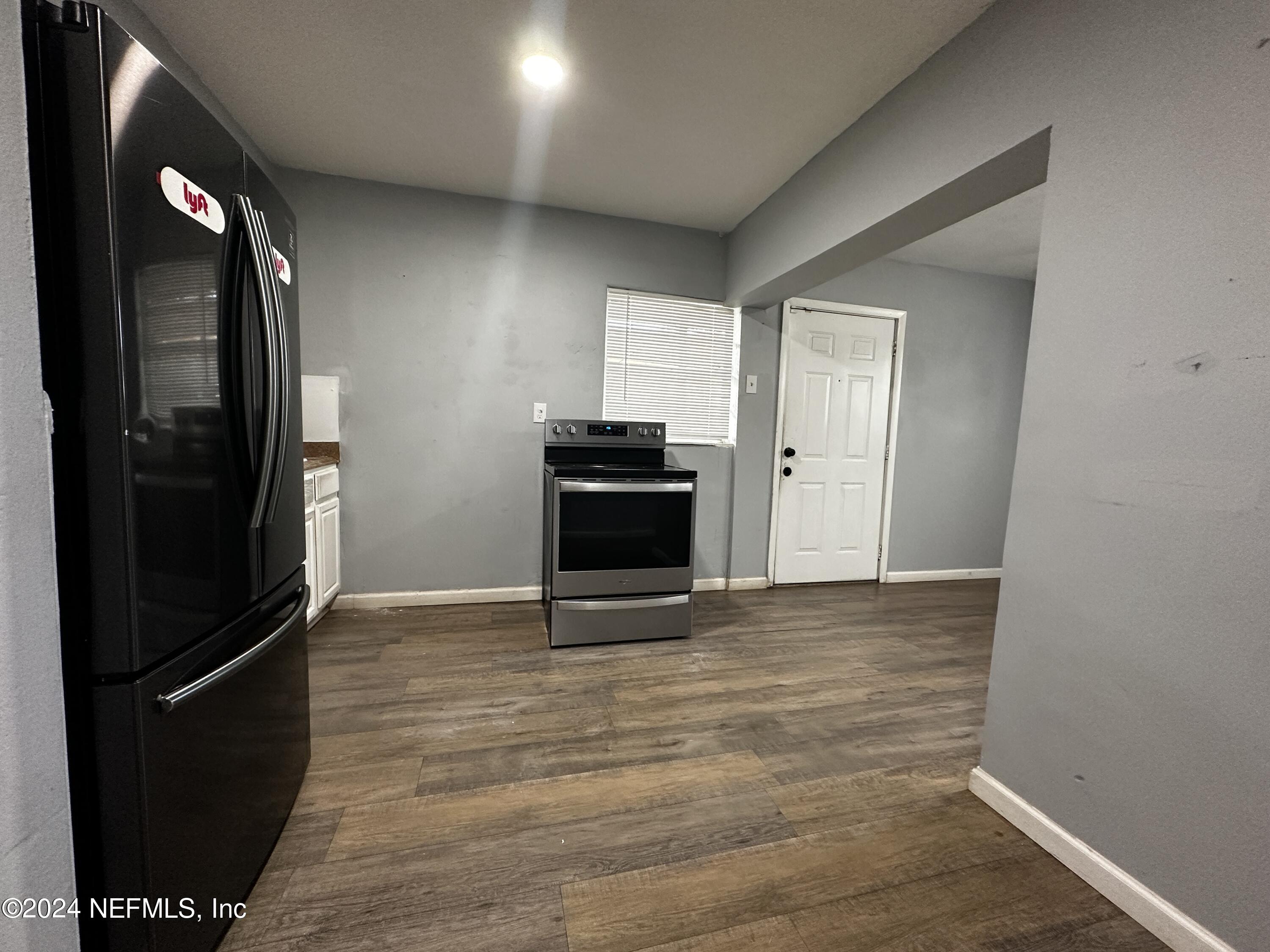 5926 Carnation Road Jacksonville, FL 32209 - Photo 7 of 12 IMG_4903