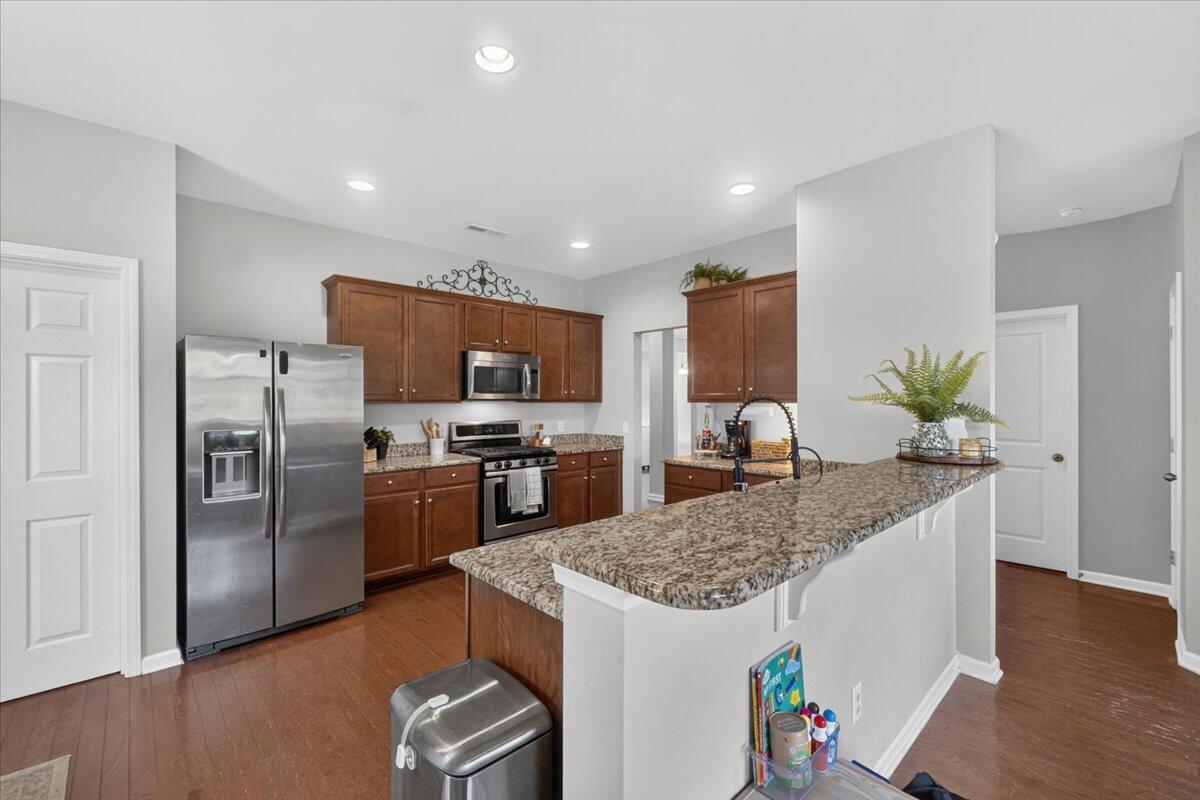 204 Decatur Drive Summerville, SC 29486 - Photo 17 of 73 16-Square One Media - DSC09207