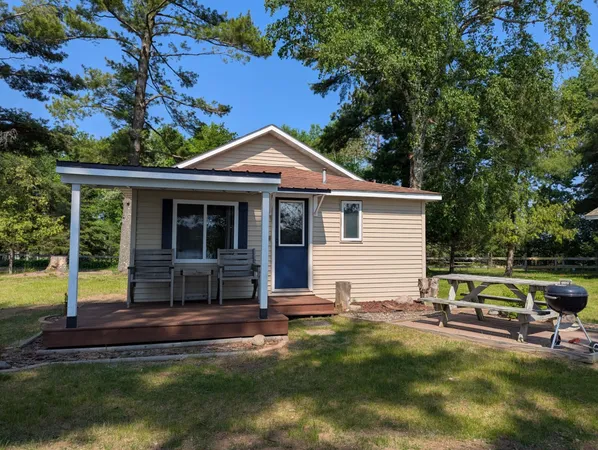 $195,000 | N9704 Deer Lake Lane, Phillips, WI 54555