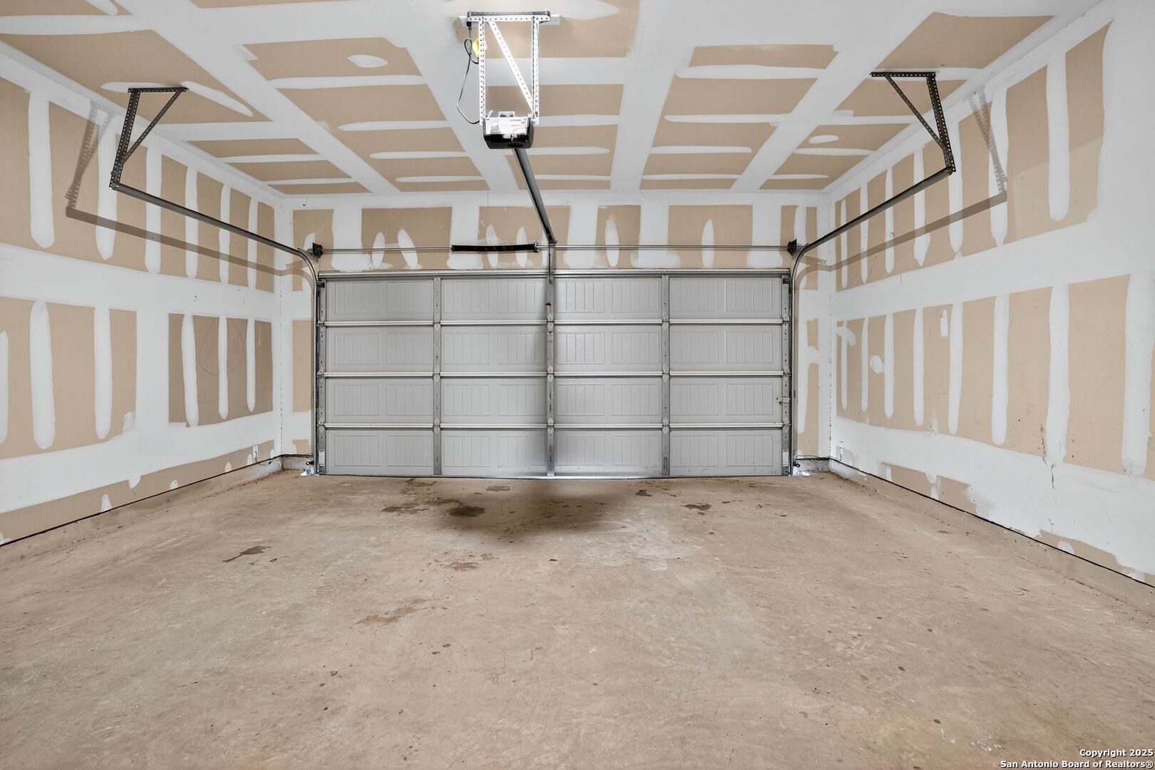 13008 Lineberry Lane St. Hedwig, TX 78152 - Photo 28 of 32