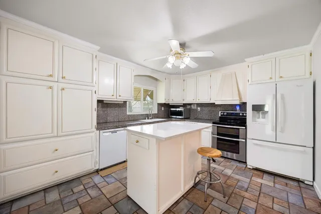 $645,000 | 9888 South Oak Grove Avenue, Knights Landing, CA 95776