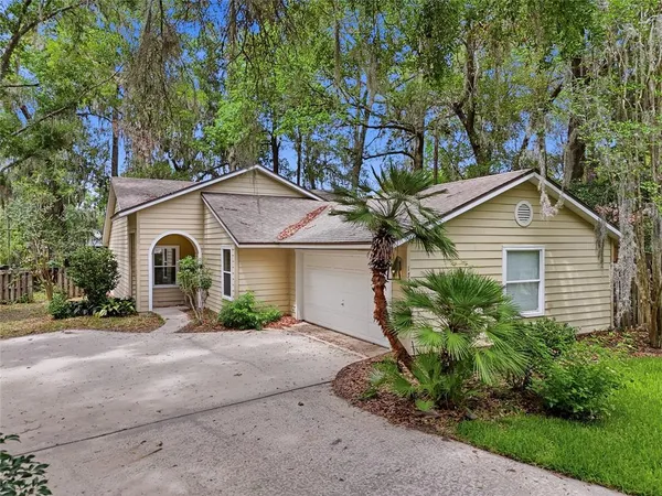 $339,000 | 1736 Northwest 16 Place, Gainesville, FL 32605