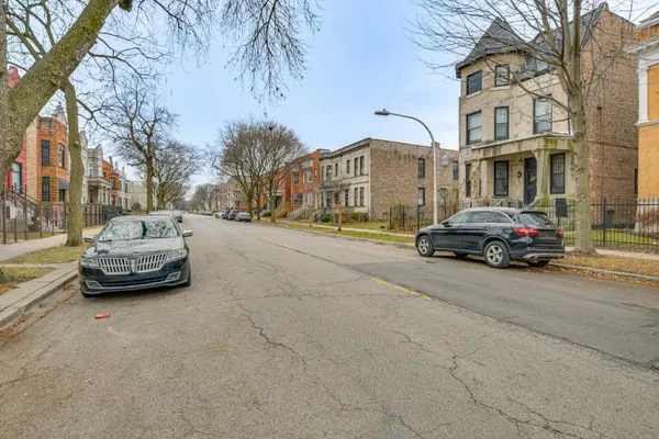 $2,400 | 4829 South Forrestville Avenue, Unit G, Chicago, IL 60615