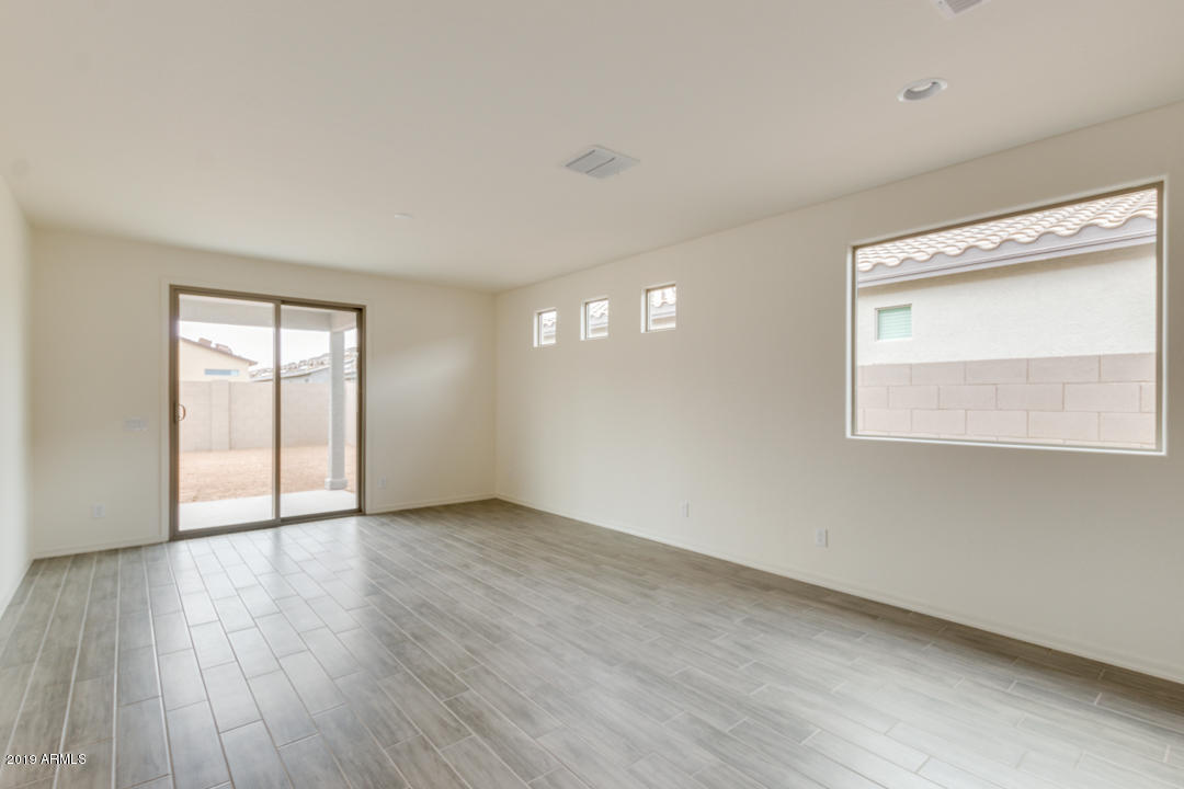 3247 West Carter Road Phoenix, AZ 85041 - Photo 11 of 32 Your New Home (11)