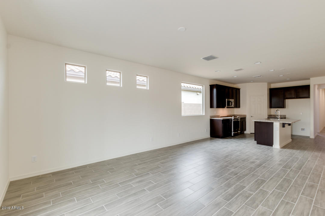 3247 West Carter Road Phoenix, AZ 85041 - Photo 14 of 32 Your New Home (14)