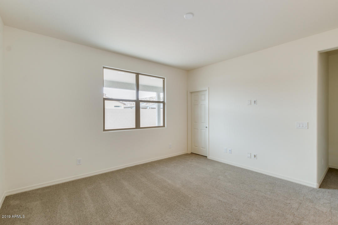 3247 West Carter Road Phoenix, AZ 85041 - Photo 17 of 32 Your New Home (17)