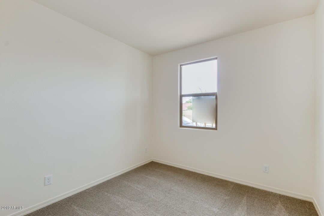 3247 West Carter Road Phoenix, AZ 85041 - Photo 24 of 32 Your New Home (24)
