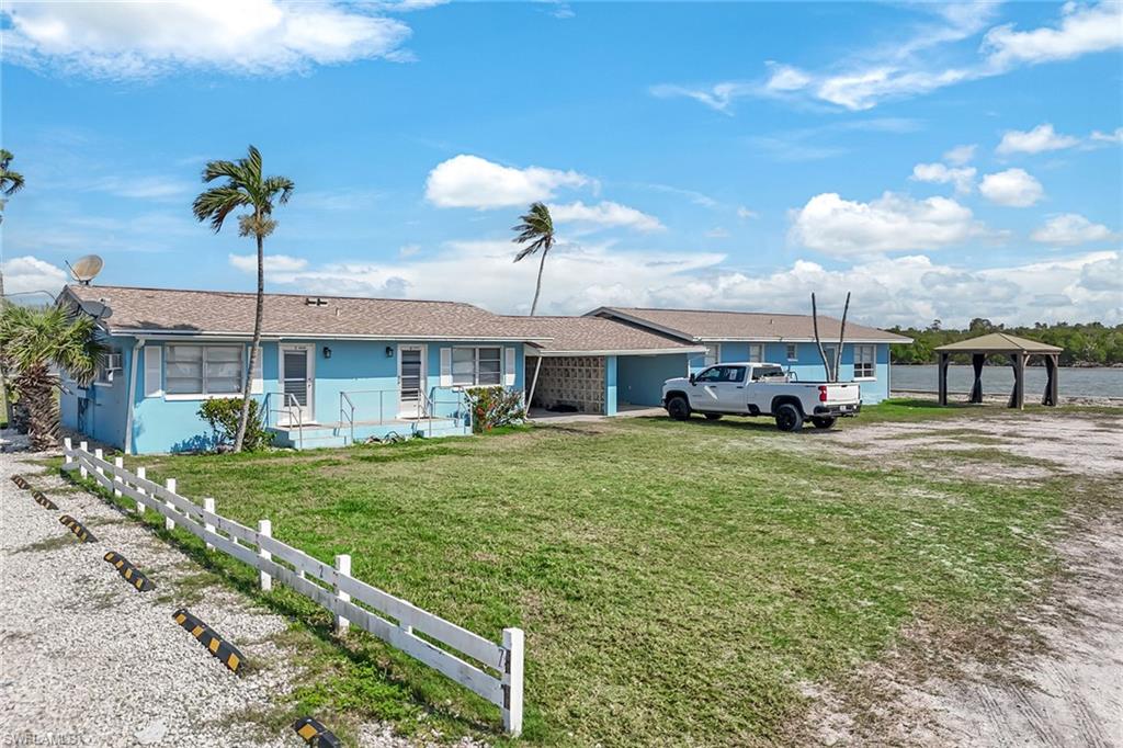 110 E Court Goodland, FL 34140 - Photo 6 of 18