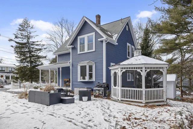 $695,000 | 60 Laws Brook Road, Acton, MA 01720