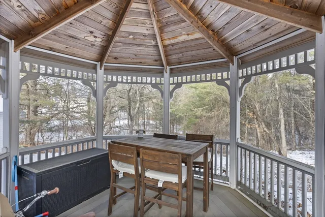 $695,000 | 60 Laws Brook Road, Acton, MA 01720