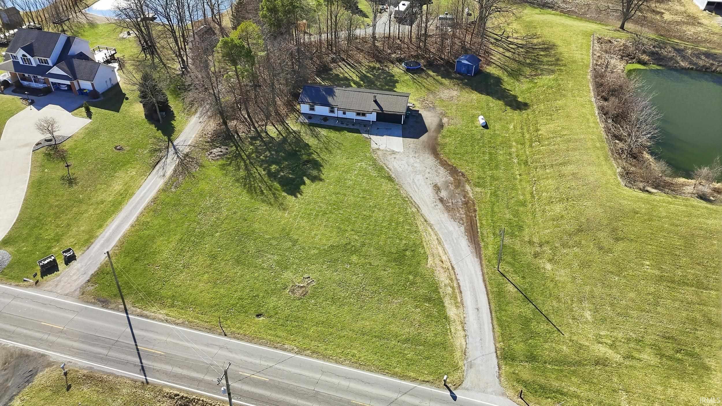 10005 Bethel Road Fort Wayne, IN 46818 - Photo 4 of 35