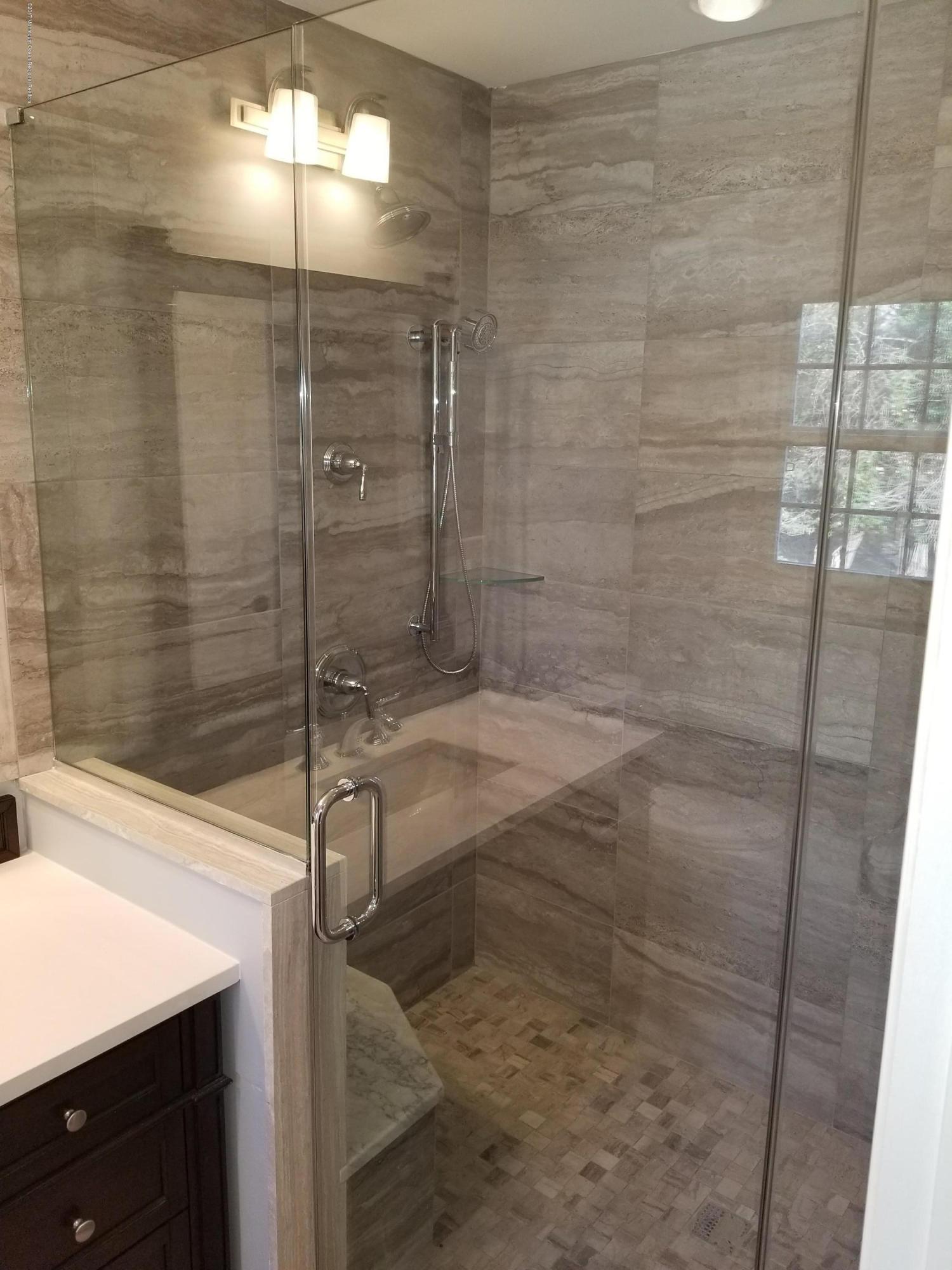 68 Tulip Lane Colts Neck, NJ 07722 - Photo 18 of 38 20171116_140116