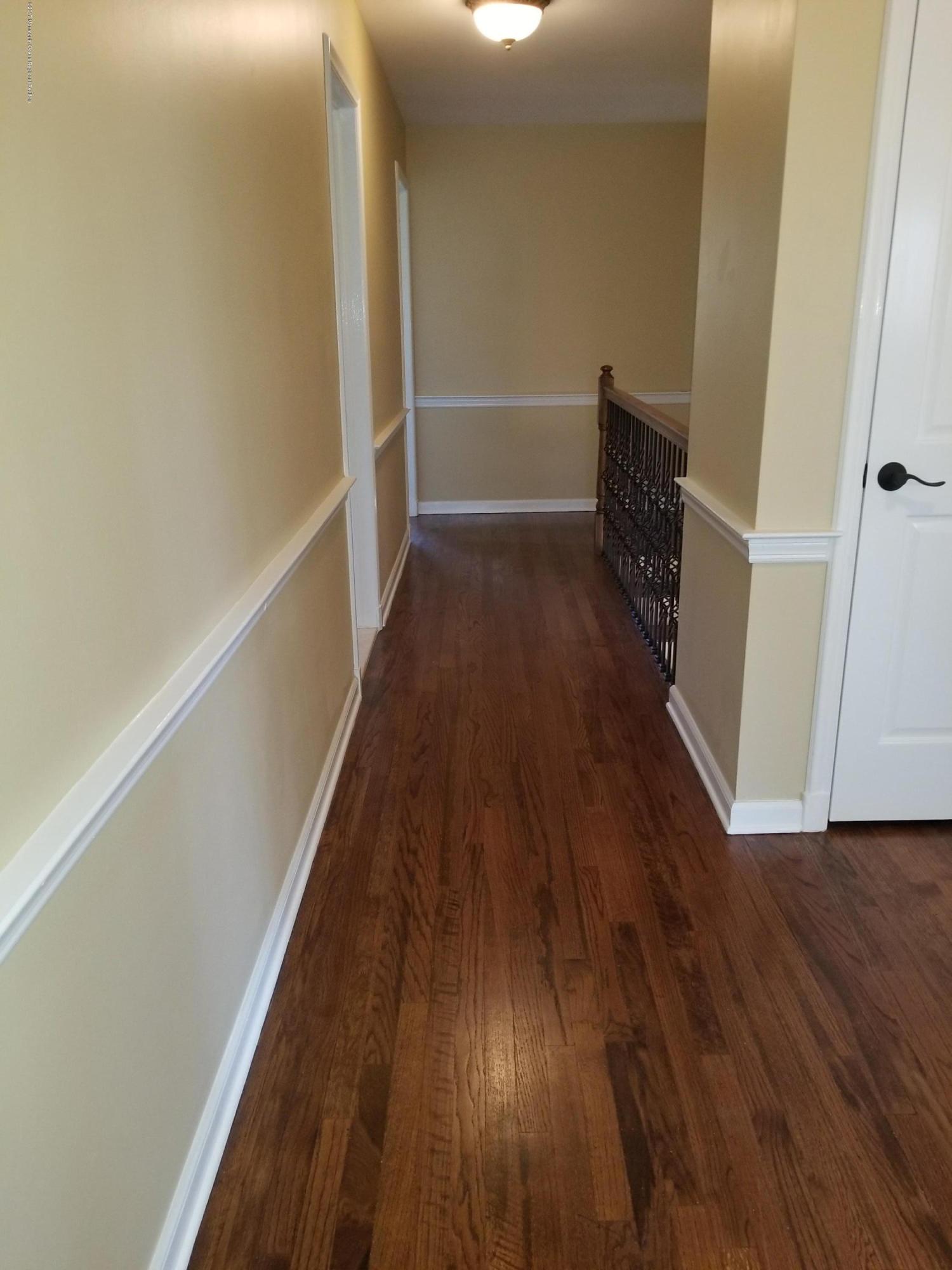 68 Tulip Lane Colts Neck, NJ 07722 - Photo 21 of 38 20171116_140307