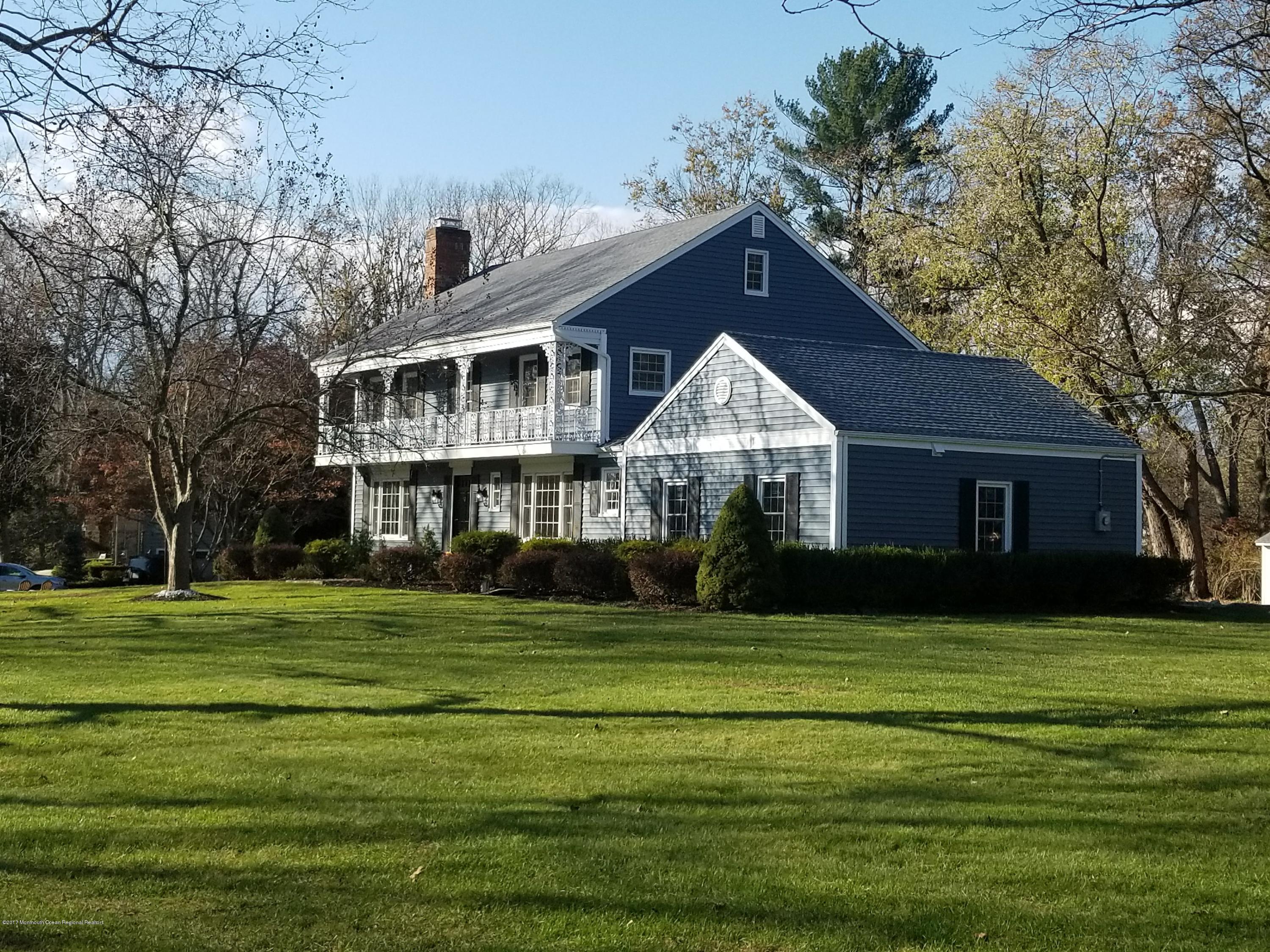 68 Tulip Lane Colts Neck, NJ 07722 - Photo 32 of 38 20171116_141523